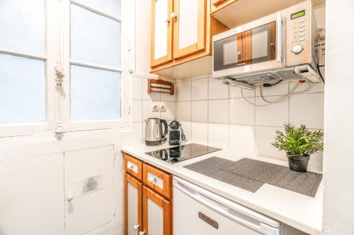 Levis Charming Place - main image