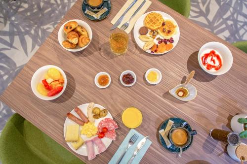 Novotel Aix-en-Provence Beaumanoir - main image