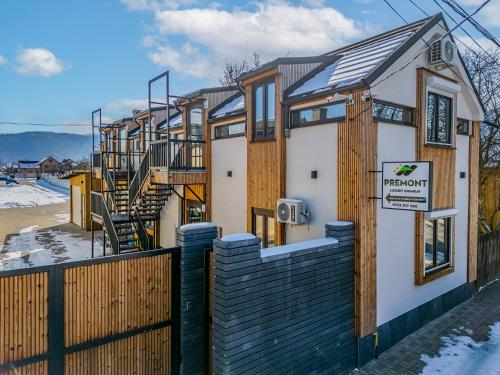 Premont Luxury Ghimbav Premont Luxury Ghimbav