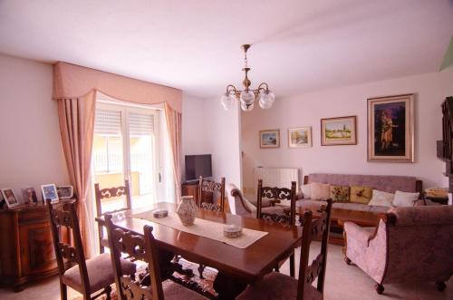 Intera casa a Tempio Pausania in Tempio Pausania