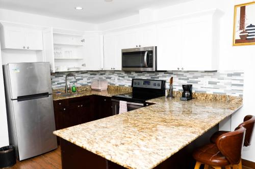 Kings Pavilion Suites Hotel in Basseterre