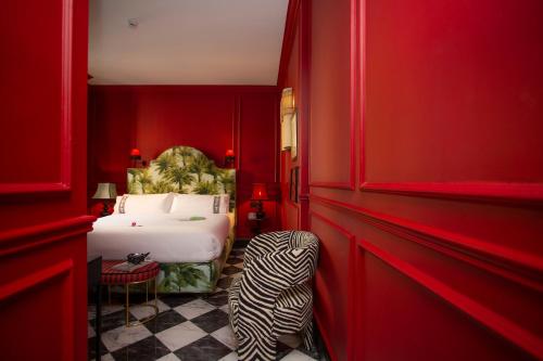 room detail thumbnail 2