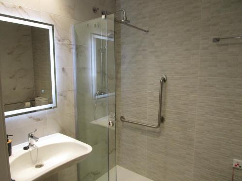 Two-Bedroom Apartment image 4