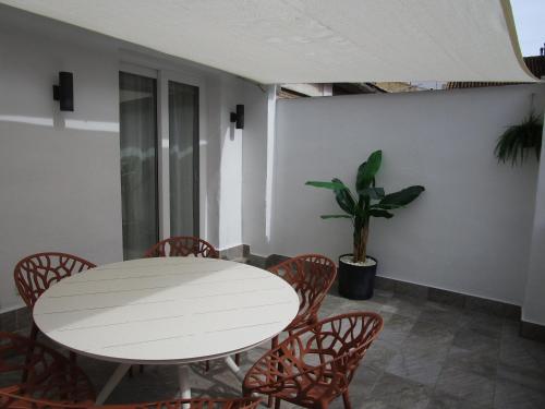 Travel Habitat Ruzafa Green House Terrace - image 2