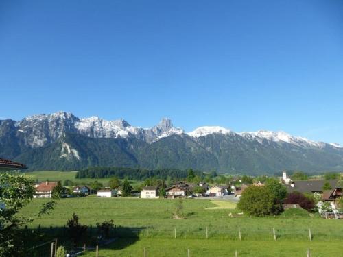 Ferienwohnung Amsoldingen, Berner Oberland, Thunersee Schweiz mit herrlicher Aussicht auf Stockhorn in Amsoldingen