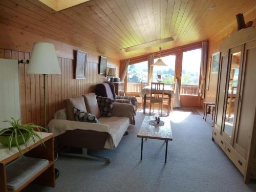 Ferienwohnung Amsoldingen, Berner Oberland, Thunersee Schweiz mit herrlicher Aussicht auf Stockhorn in Amsoldingen