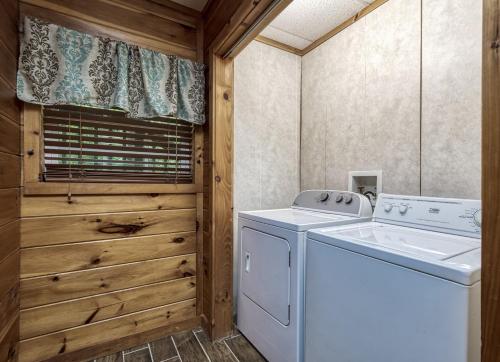 Caddy Shack Lodge - image 7