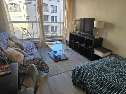 Cosy Studio Close Eiffel Tower, Paris