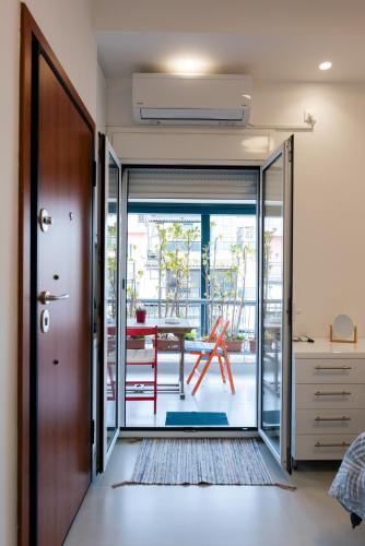Modern studio apartment B, Athènes