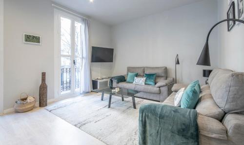 Four-Bedroom Apartment image 9