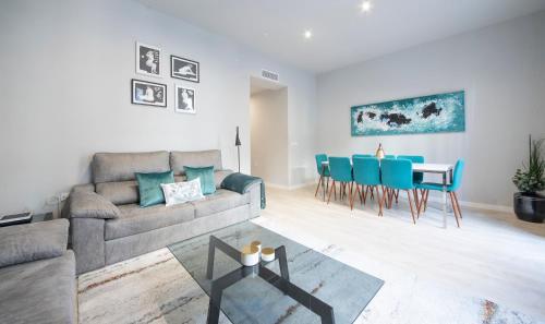 Four-Bedroom Apartment image 6