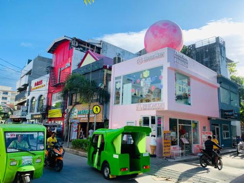 Glo's Space Boracay Dmall By Justgofun - Malay