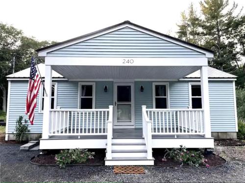 Relaxing getaway walking distance to the beach