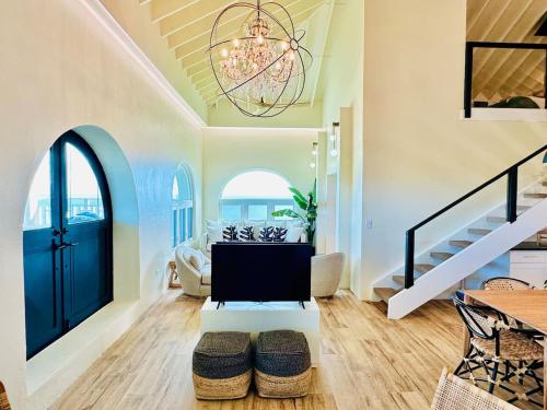 Majestys Manor - Castle St Croix in 斯洛布