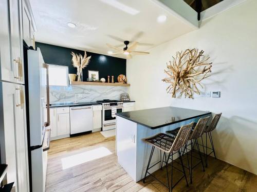 Majestys Manor - Castle St Croix in 斯洛布