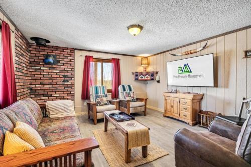 Amazing 3200Sq ft Upgrade Log Cbn GameRoom HotTub in Tarryall Mountain
