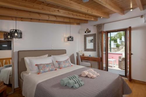 Captain's Memories Stylish Harbour Apartments in 哈爾基