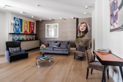 Superior Suite image 5