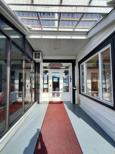 Bejárat, Hotel - Motel Georges in Tadoussac