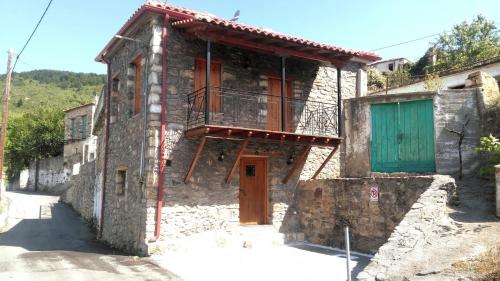 Domna's House in Varvitsa Lakonias