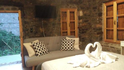 Domna's House in Varvitsa Lakonias