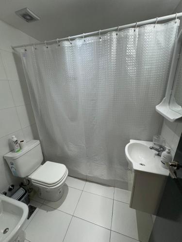 Shower, Moderno monoambiente en ubicacion estrategica in San Cristóbal