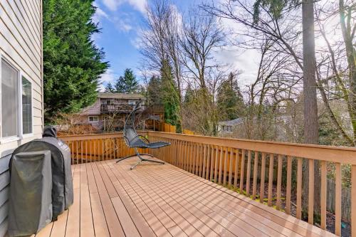 Spacious & Serene 6-Br Family Retreat in Kirkland in เคิร์กแลนด์ (WA)