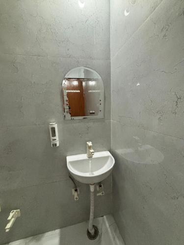 Budget Single Room image 1