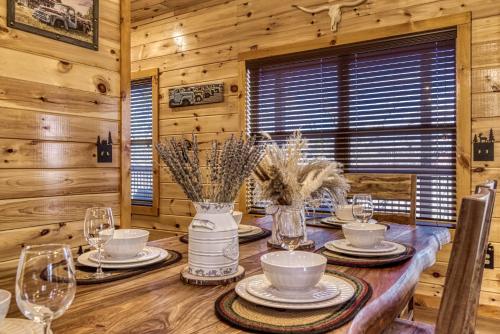 Cozy Cub Cabin - image 11