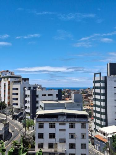 Apartamento Completo - Próximo à UFBA e Rio Vermelho - image 3
