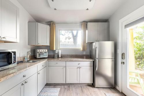 Kitchen, Modern guest house in East Atlanta Village in East Atlanta