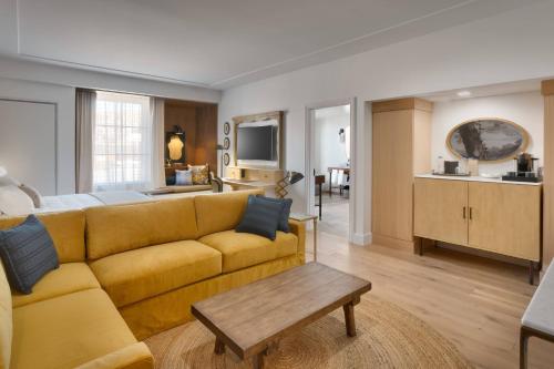 The Advenire, Autograph Collection The Advenire, Autograph Collection