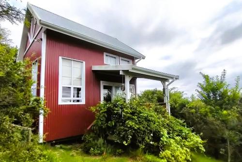 Exterior view, Farmstay at off-grid self sufficient Heartwood Homestead in Quenera North