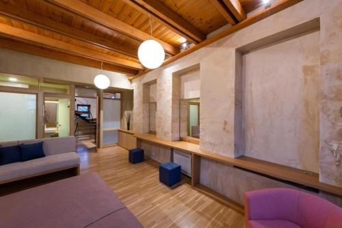 Polixeny's Suites - image 2