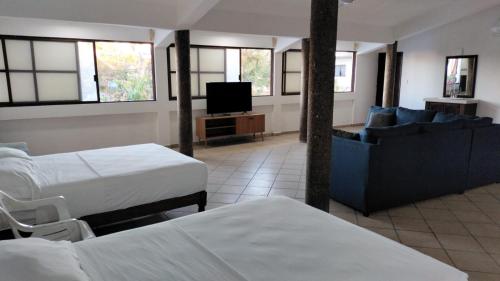 Don Luis Hostal - Sucursal Galeana - Tecolutla Room Type - Family Suite