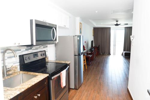 Kings Pavilion Suites Hotel in Basseterre