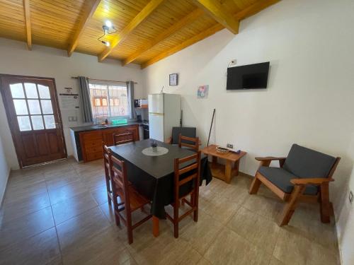 Two-Bedroom Apartment with Resort View image 4