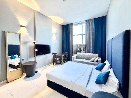 Al Manara Classic Luxe Studio, Dubai