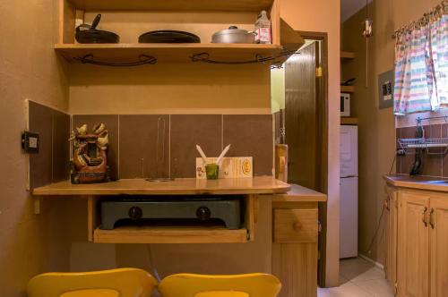 One32 Guesthouse Bejeweled in Kingston