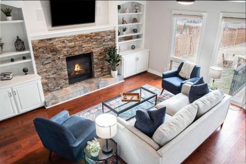 Relax in Style 5BR Home Hot Tub & Games, Omaha (fotografie 7)