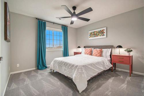 Relax in Style 5BR Home Hot Tub & Games Relax in Style 5BR Home Hot Tub & Games