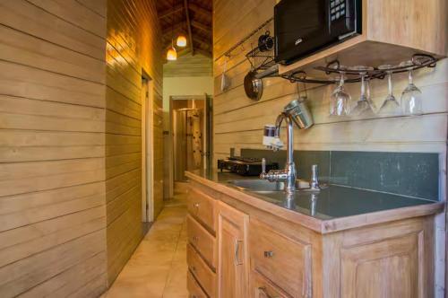 One32 Guesthouse Bejeweled in Kingston