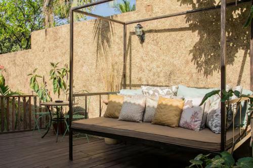 One32 Guesthouse Bejeweled in Kingston