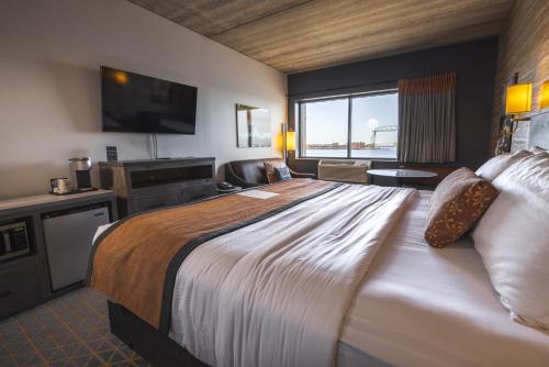 652211284 Pier B Resort