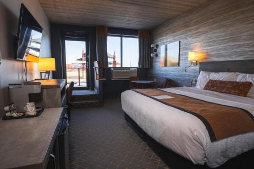 652216790 Pier B Resort