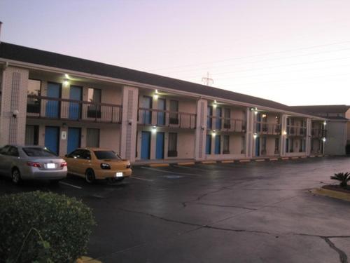 Bestway Inn - 출입구