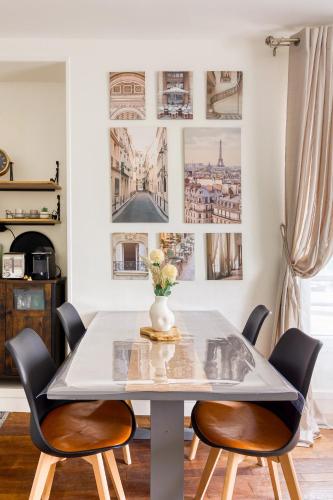 廚房, Versailles Rustic - Charm & Comfort 7min Palace in 勒謝奈