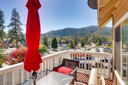 Lake and Mountain-View Home Walk to Downtown! in Crestline, USA