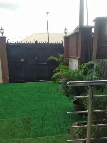 Cozy Duplex with garden in 伊法科伊賈亞