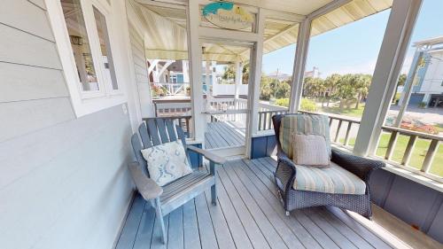 House by the Sea, Folly Beach (photo 9)